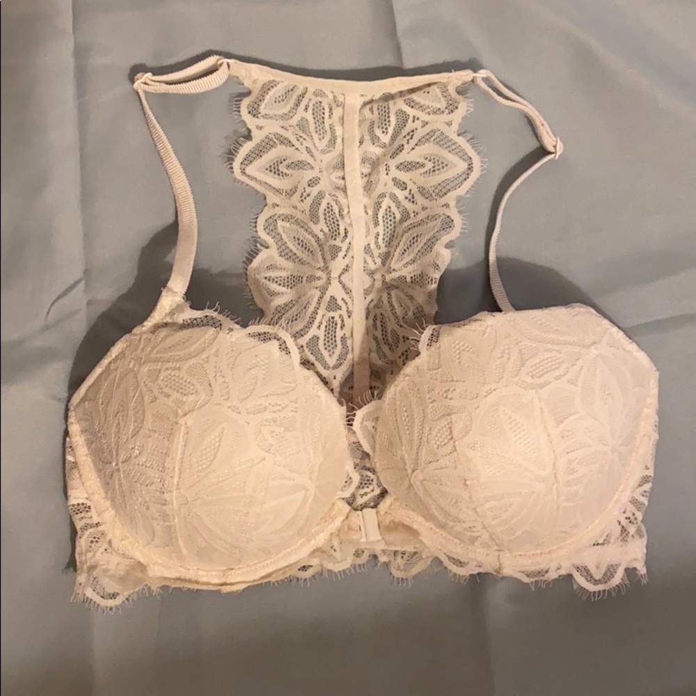 Victoria Secret Bra 32D